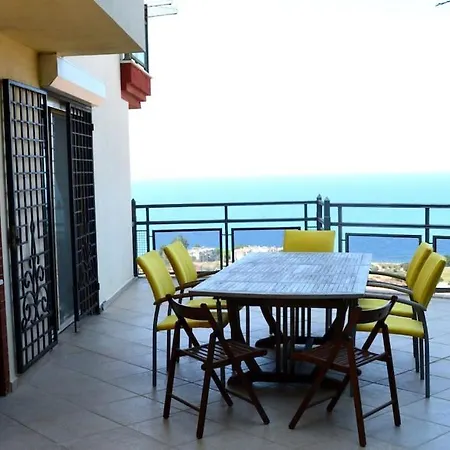 Villa 6 Oda1 Salon Muhtesem Deniz Manzarali Kusadasi
