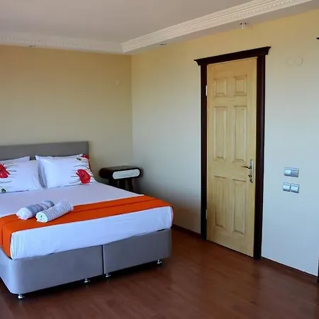Villa 6 Oda1 Salon Muhtesem Deniz Manzarali Kusadasi