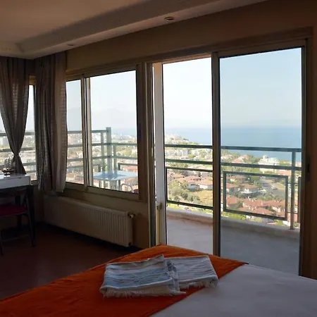 Villa 6 Oda1 Salon Muhtesem Deniz Manzarali Kusadasi