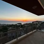 6 1 Living Magnificent Sea View クシャダス